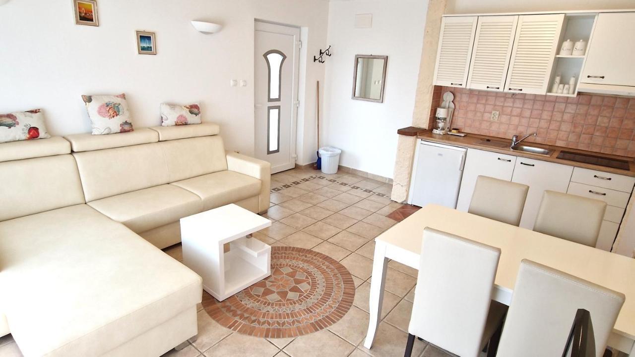 Apartment Damijan Krk Town Dış mekan fotoğraf